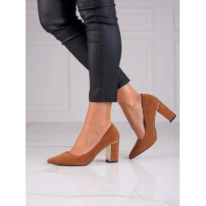 Damskie zamszowe czółenka na słupkowym obcasie GD-OC-100C Camel brązowy - GOODIN