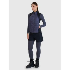 Bezrękawnik trekkingowy z wypełnieniem Primaloft Black damski 4F 4FWSS25TVJAF180-22S Bezrękawnik trekkingowy z wypełnieniem Primaloft Black damski 4F 4FWSS25TVJAF180-22S