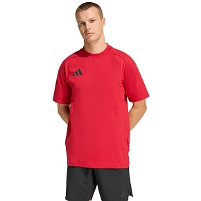 Koszulka męska adidas Tiro 26 Travel Tee czerwona KD1121 pánské