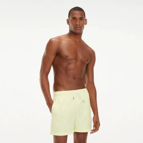 Szorty męskie UM0UM01080-701 żółty - Tommy Hilfiger