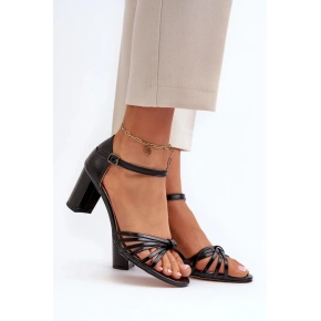 Sandały na obcasie 24SD98-6765 czarny - Podążaj za modą