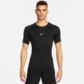 Koszulka treningowa Nike Pro przylegająca z krótkim rękawem Dri-FIT FB7932-010 Koszulka treningowa Nike Pro przylegająca z krótkim rękawem Dri-FIT FB7932-010