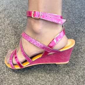 Dámské sandály Nio Nio fuchsiové - Sweet Shoes Dámské sandály Nio Nio fuchsiové - Sweet Shoes