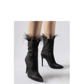 Dámské kotníkové boty na podpatku 9582 Černá - Super mode