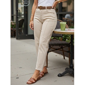 Dámské džíny s páskem mom fit UY3056 béžové - FashionStreet Dámské džíny s páskem mom fit UY3056 béžové - FashionStreet