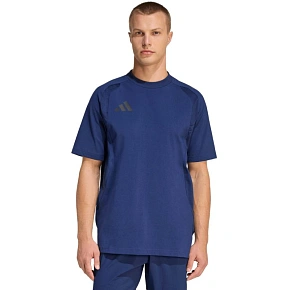 Koszulka męska adidas Tiro 26 Travel Tee granatowa KD1119 pánské Koszulka męska adidas Tiro 26 Travel Tee granatowa KD1119 pánské