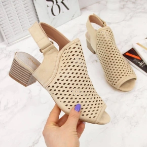 Sandały damskie zabudowane ażurowe beżowe Sabatina