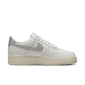 Buty Nike Air Force 1 '07 W DQ7569-100 Buty Nike Air Force 1 '07 W DQ7569-100