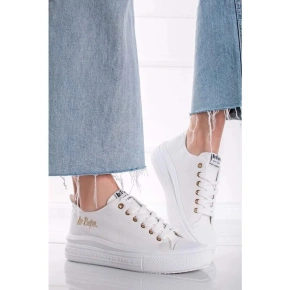 Damskie buty sportowe W LCW-24-44-2462L Biały - Lee Cooper Damskie buty sportowe W LCW-24-44-2462L Biały - Lee Cooper