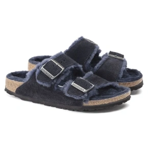 Klapki ocieplane Birkenstock Arizona VL Shearling Midnight skóra zamszowa szerokie regular (1020592) Klapki ocieplane Birkenstock Arizona VL Shearling Midnight skóra zamszowa szerokie regular (1020592)