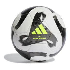 Piłka nożna Tiro Match ze sztuczną nawierzchnią HT2423 - Adidas